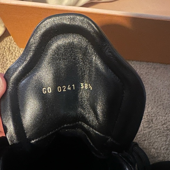 Louis Vuitton Archlight - Picture 7 of 7